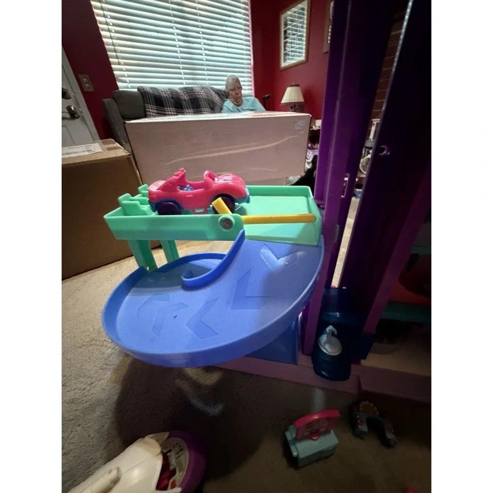 Polly Pocket Shopping Mall Playset Elevator Slide Vehicles Dolls
